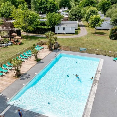 Campingplatz Mobil-home 6 Pers Avec Terrasse A - Api-1-52-1647 Saint-Paul-en-Born